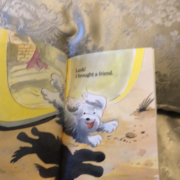 I LOVE MY SHADOW -  NWOT CHILDREN’S BOOK EDUCATIONAL LEARN TO READ TOY - #241 - Picture 5 of 8